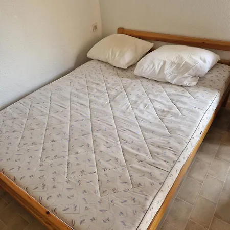 Appartement T2 Familial Climatisé à Pied Parking Privé Saint-Cyprien (Pyrenees-Orientales)